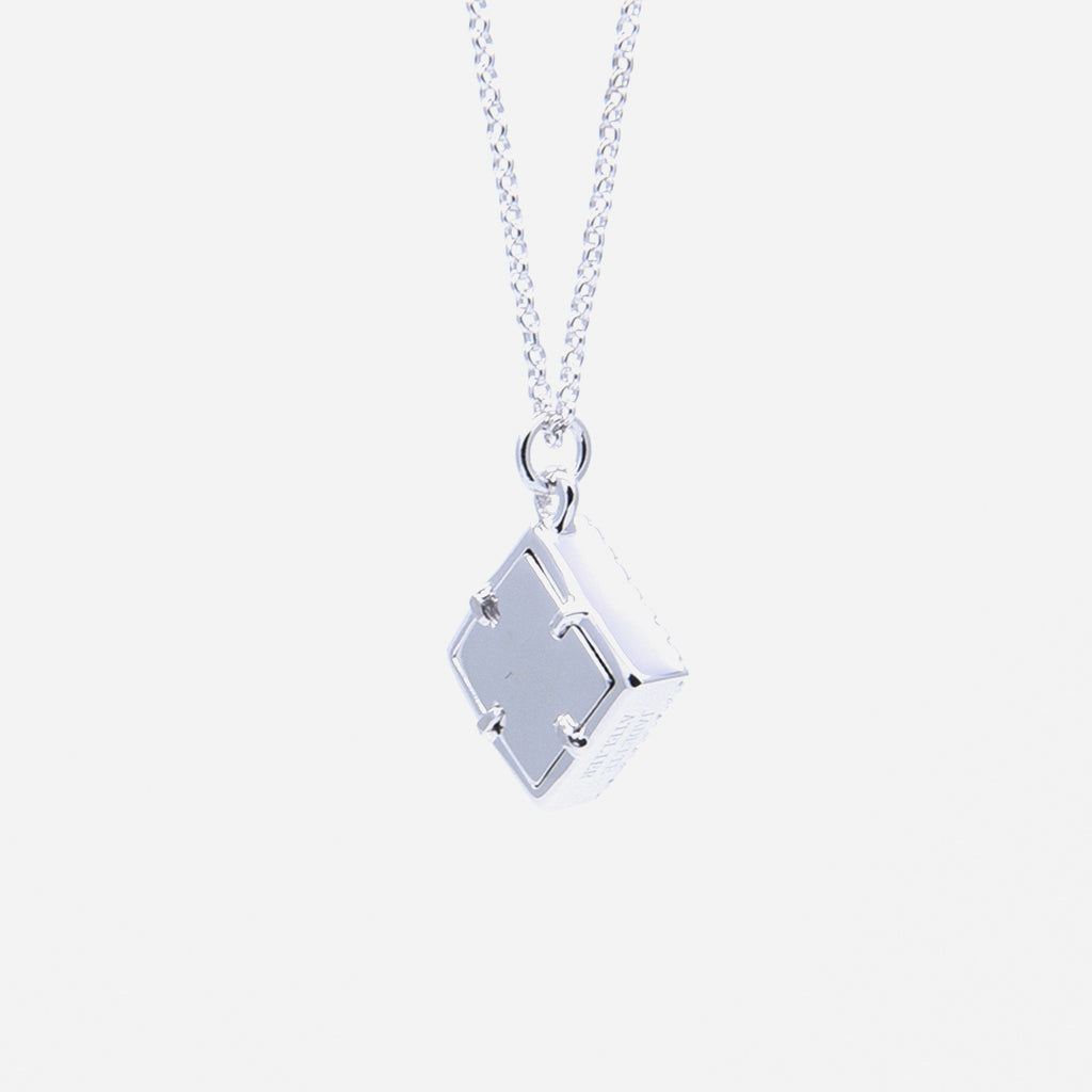 TERRA 方 Necklace in Green Jade