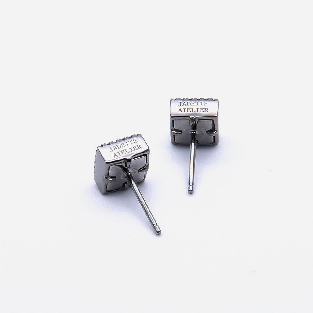 TERRA 方 Earring Studs in Black Jade