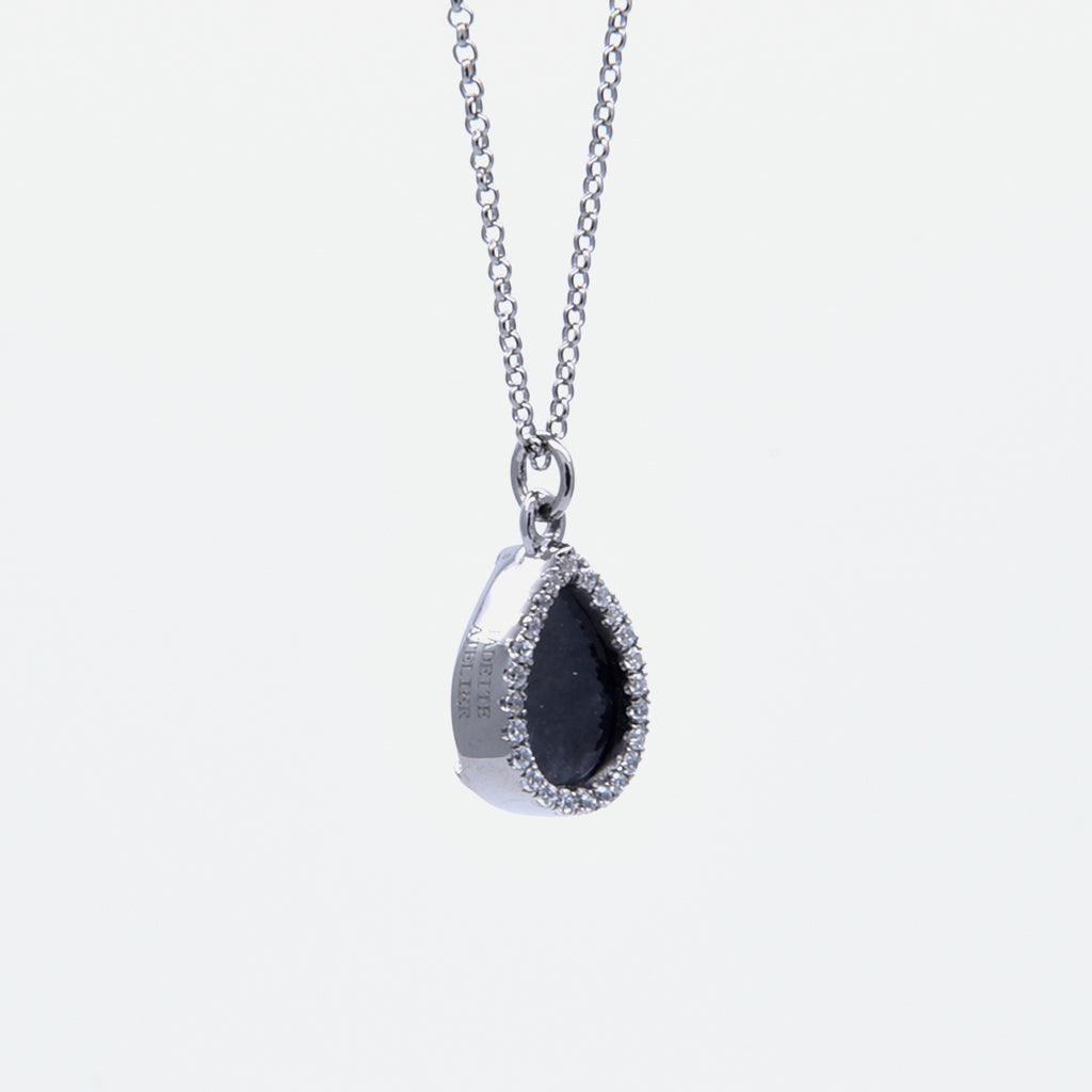 AQUA 水 Necklace in Black Jade