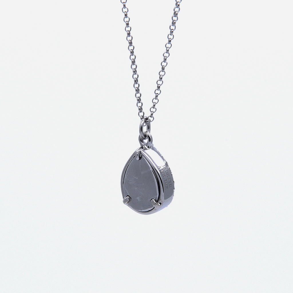 AQUA 水 Necklace in Black Jade