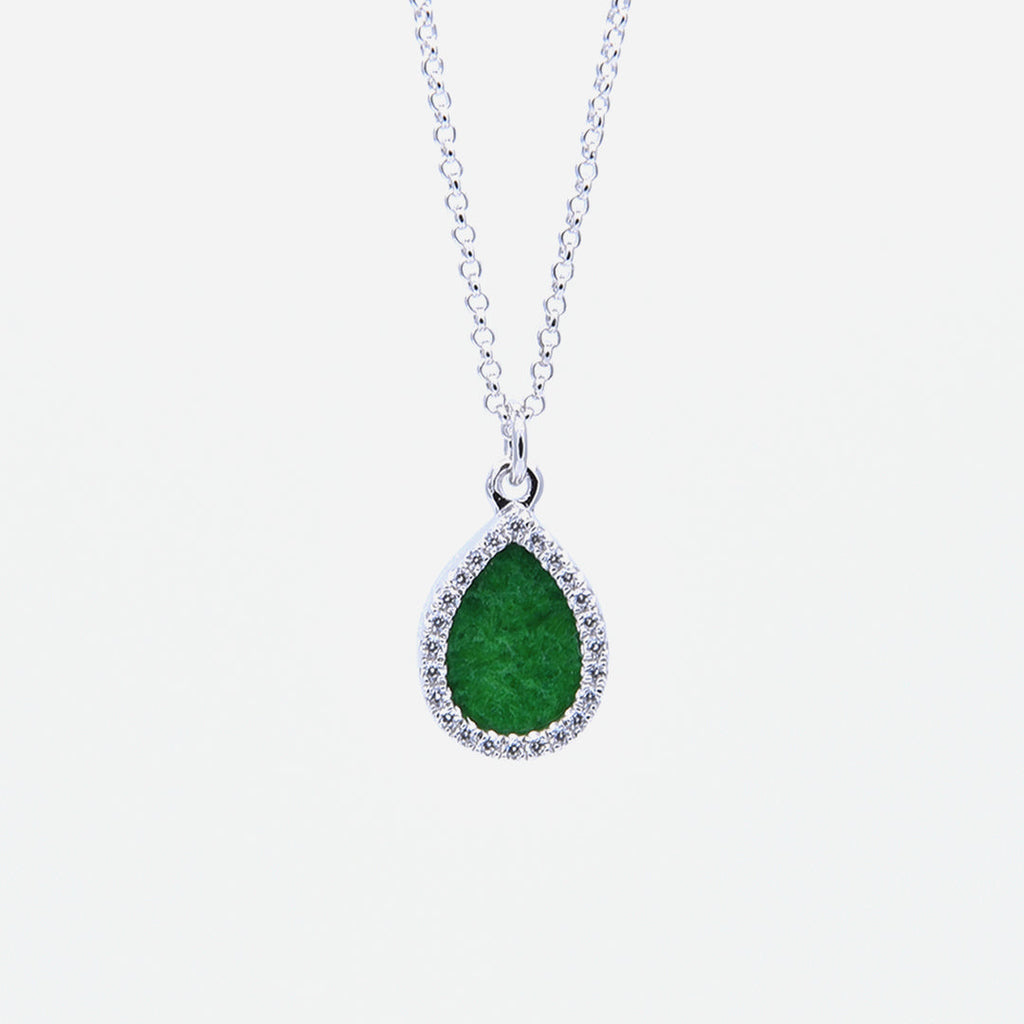 AQUA 水 Necklace in Green Jade