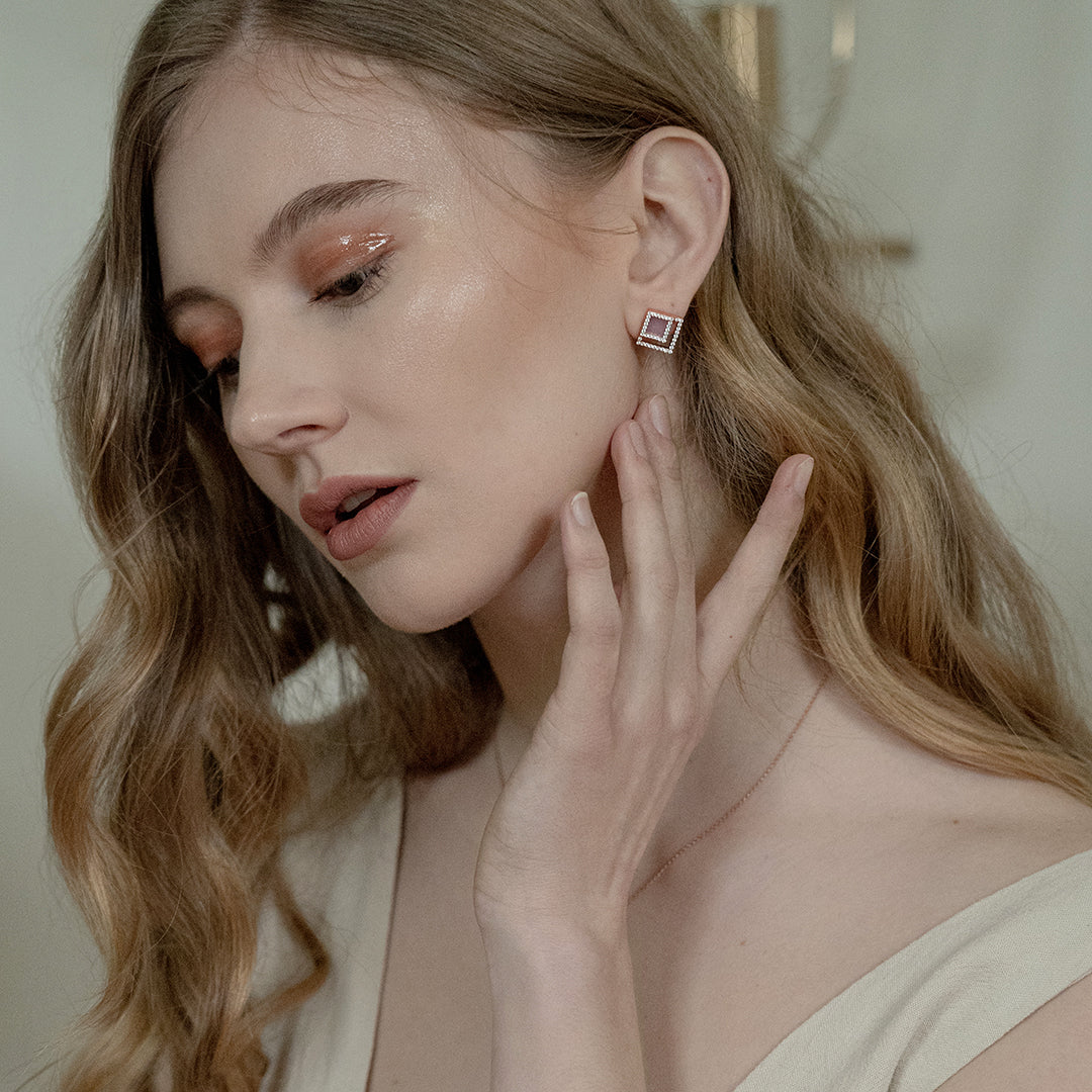 TERRA 方 Earring Studs in Lavender Jade