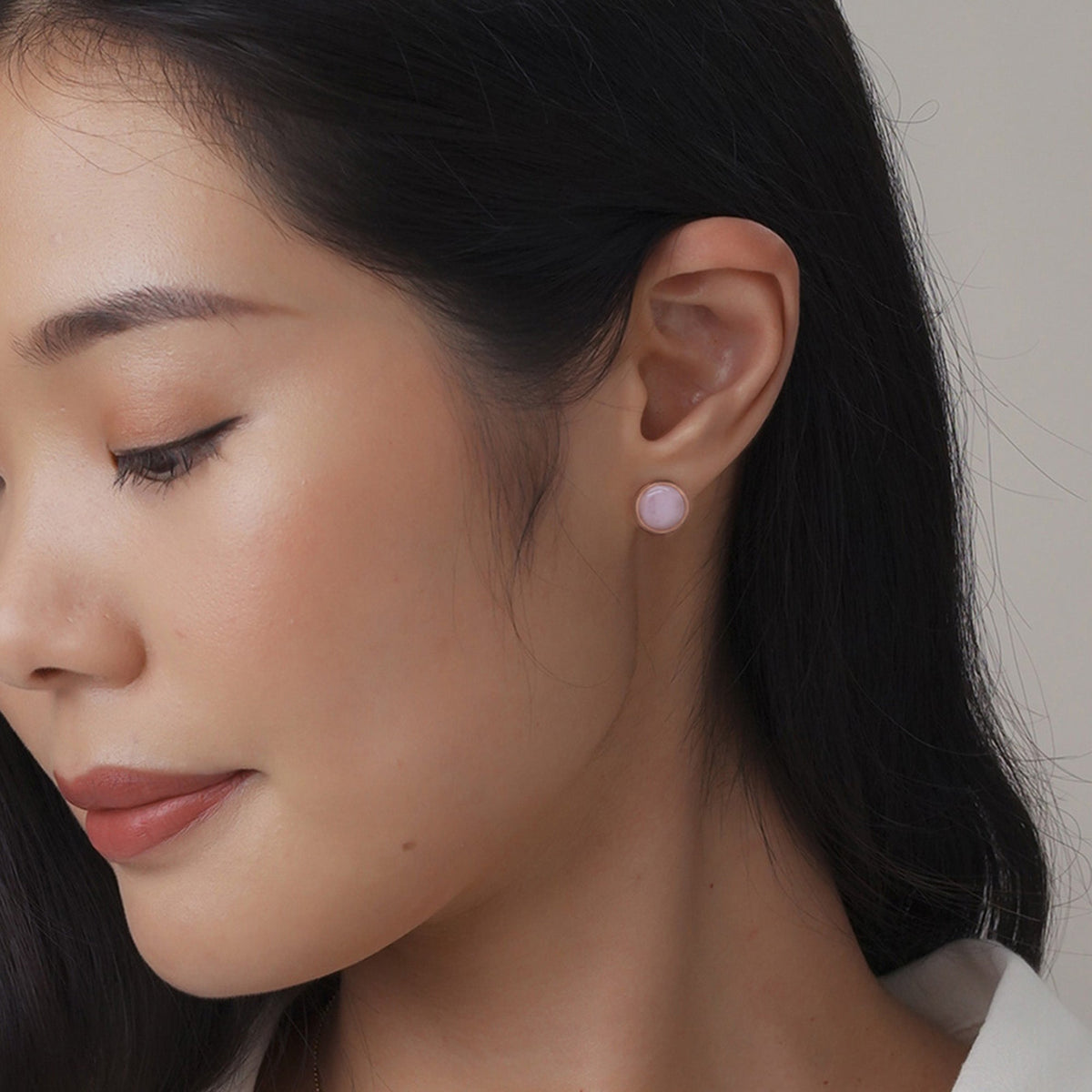 EDEN 悅 Earring Studs in Light Lavender Jade