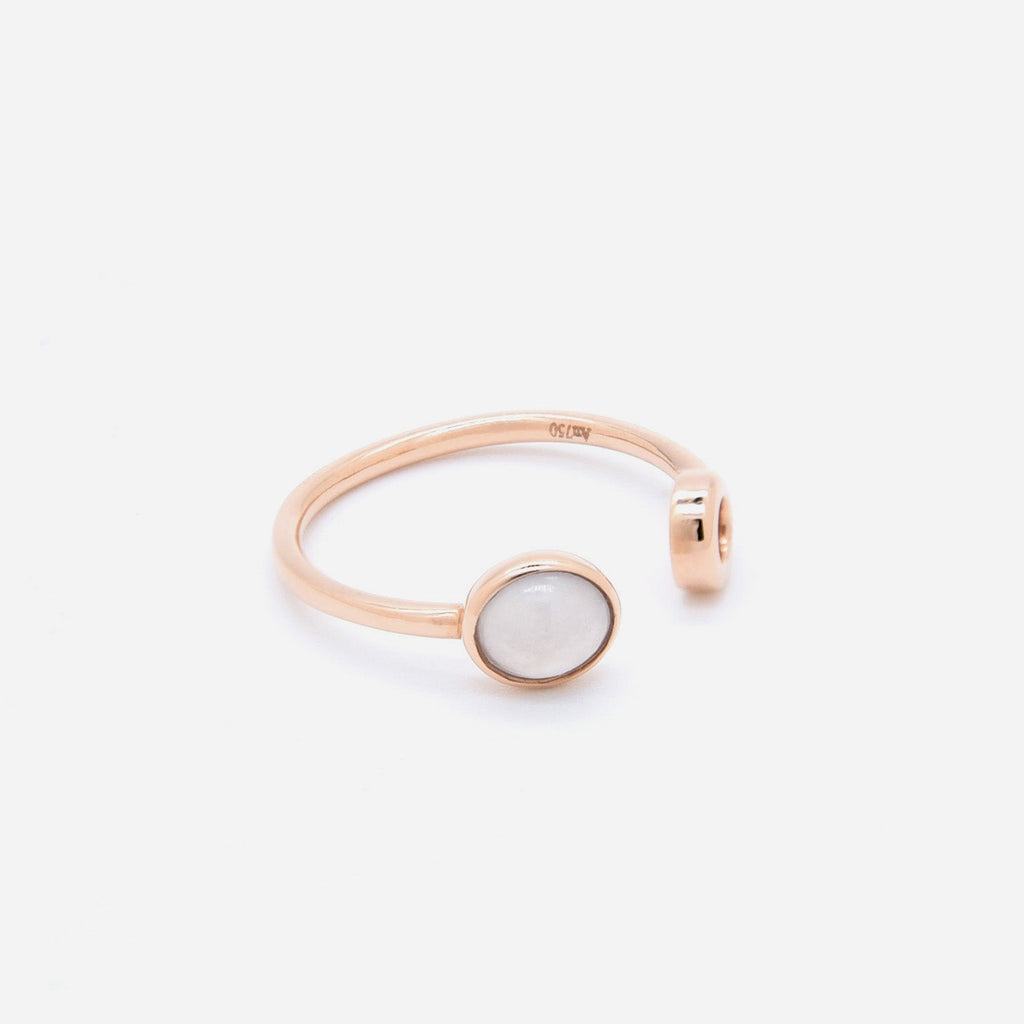 AURUM 金 18K Ring in Ice White Jade